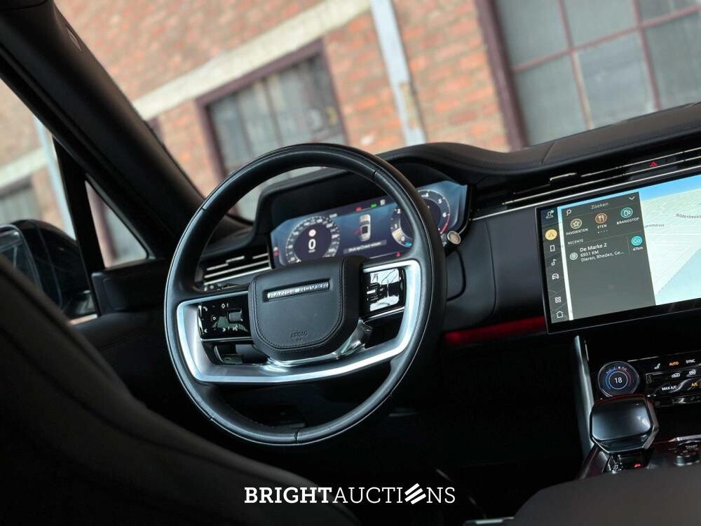 Land Rover Range Rover P530 LWB SV 4.4 V8 530pk 2023 (Fabrieksgarantie)