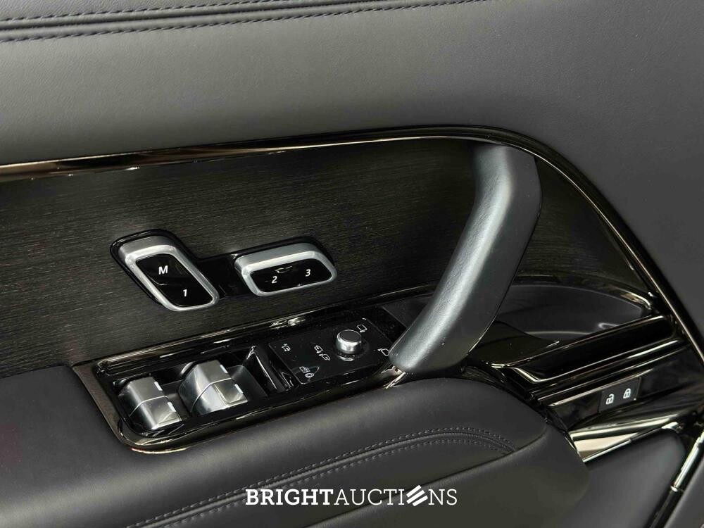 Land Rover Range Rover P530 LWB SV 4.4 V8 530pk 2023 (Fabrieksgarantie)