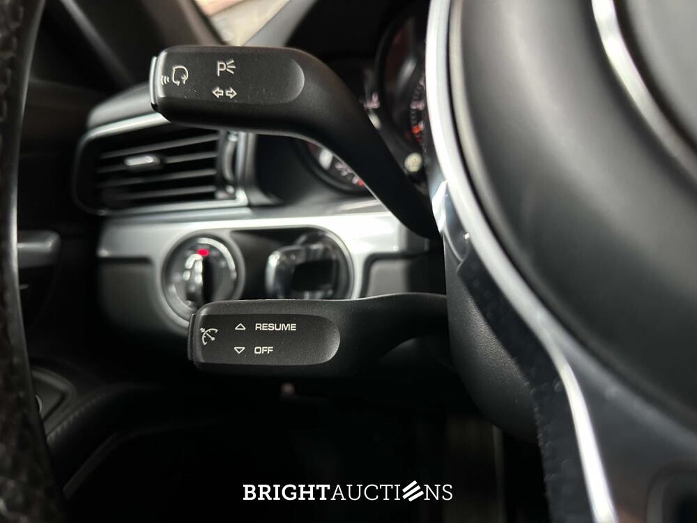 Porsche 911 Carrera 4S 991.2 420pk 2016 (Origineel-NL), KZ-560-J