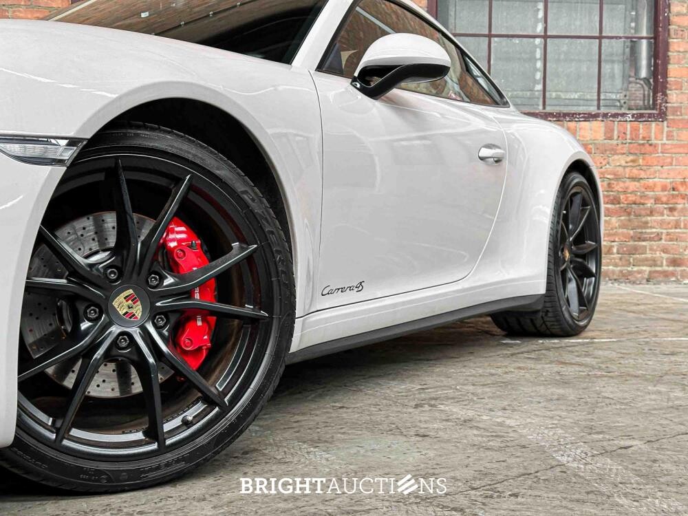 Porsche 911 Carrera 4S 991.2 420pk 2016 (Origineel-NL), KZ-560-J