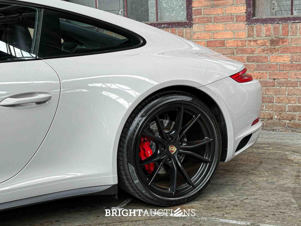 Porsche 911 Carrera 4S 991.2 420pk 2016 (Origineel-NL), KZ-560-J