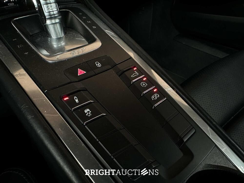 Porsche 911 Carrera 4S 991.2 420pk 2016 (Origineel-NL), KZ-560-J