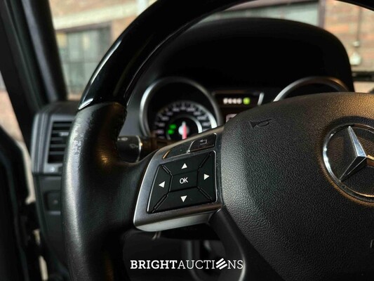 Mercedes-Benz G63 AMG 5.5 V8 544pk 2012, ZV-517-K