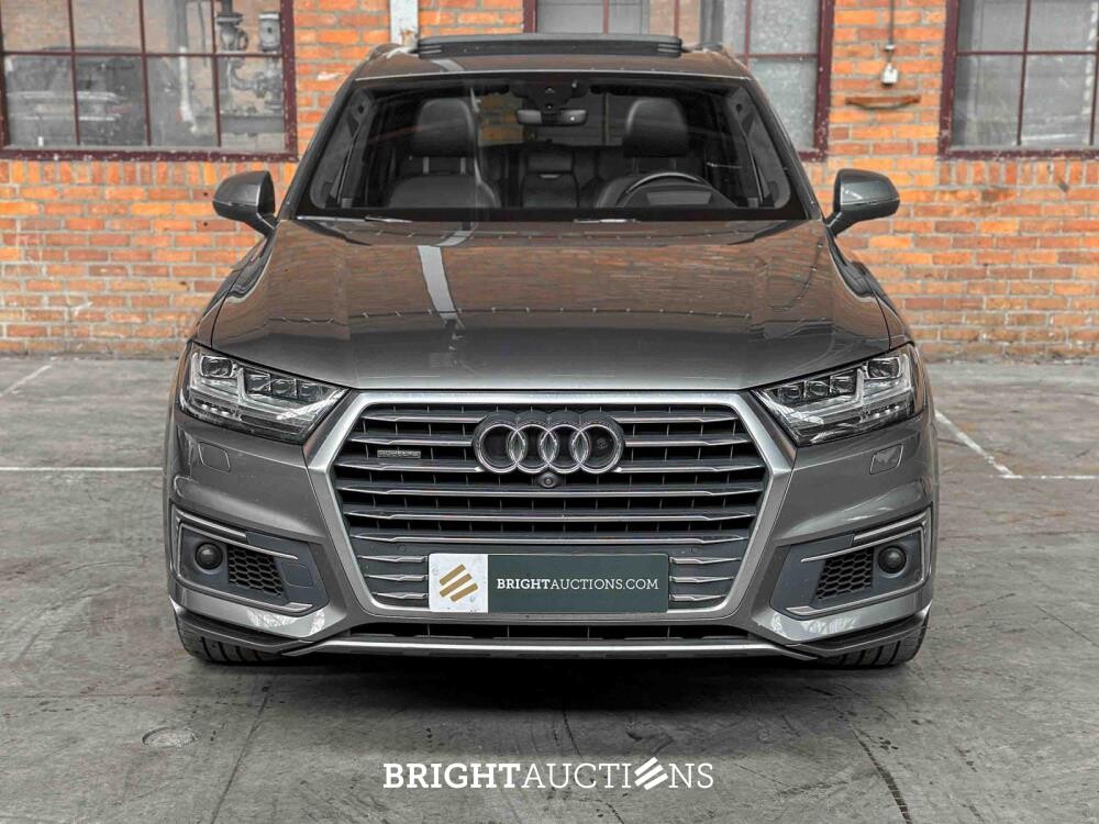 Audi Q7 3.0 TDI V6 e-tron Quattro Sport 373pk 2016 Plug-In Hybrid, SN-707-D