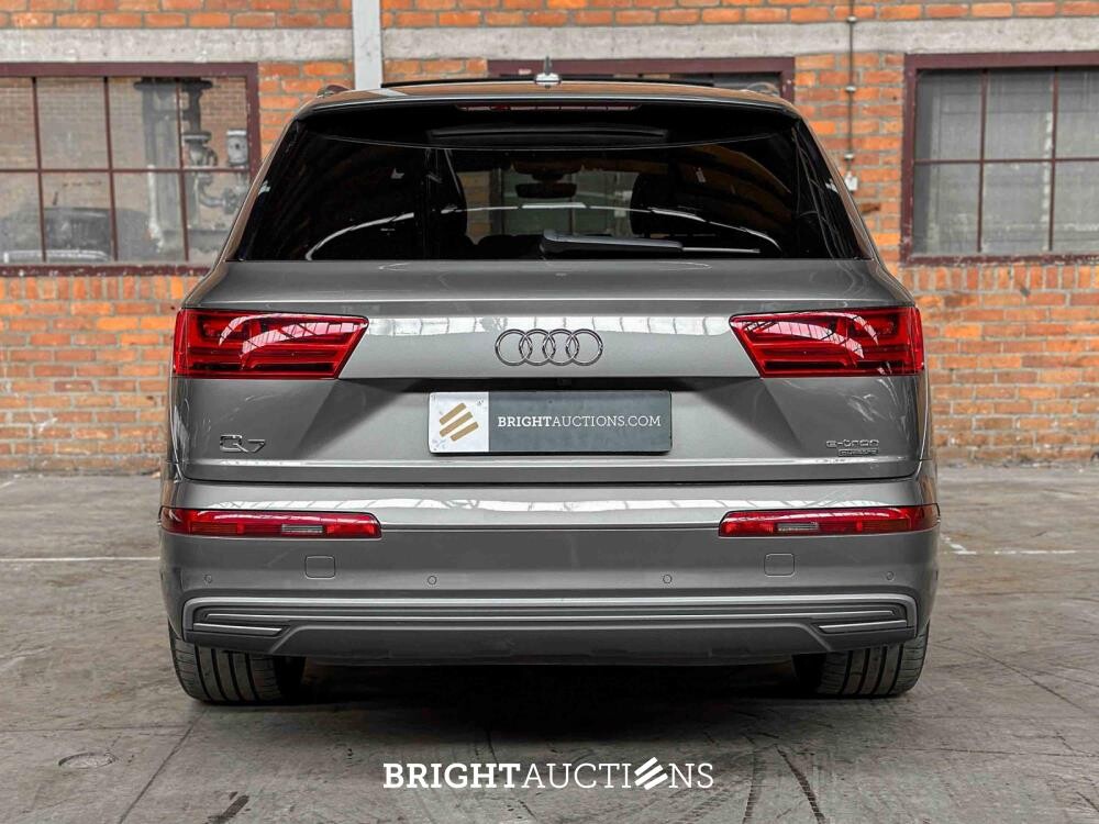 Audi Q7 3.0 TDI V6 e-tron Quattro Sport 373pk 2016 Plug-In Hybrid, SN-707-D