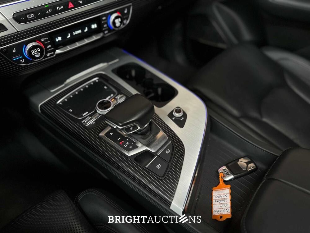 Audi Q7 3.0 TDI V6 e-tron Quattro Sport 373pk 2016 Plug-In Hybrid, SN-707-D