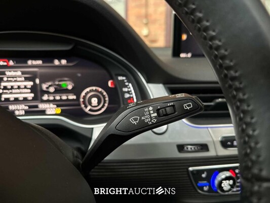 Audi Q7 3.0 TDI V6 e-tron Quattro Sport 373hp 2016 Plug-In Hybrid, SN-707-D