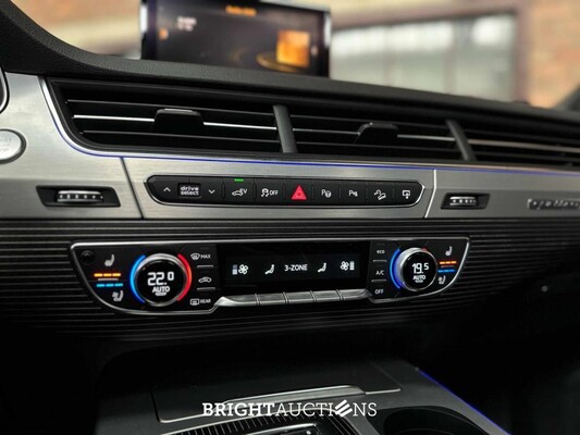 Audi Q7 3.0 TDI V6 e-tron Quattro Sport 373hp 2016 Plug-In Hybrid, SN-707-D