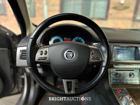 Jaguar XF 4.2 SV8 Supercharged 416pk 2008 (Origineel-NL), 31-ZL-GR Youngtimer