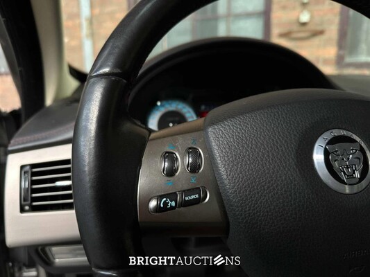 Jaguar XF 4.2 SV8 Supercharged 416pk 2008 (Origineel-NL), 31-ZL-GR Youngtimer