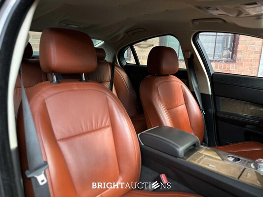 Jaguar XF 4.2 SV8 Supercharged 416pk 2008 (Origineel-NL), 31-ZL-GR Youngtimer