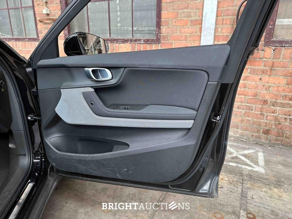 Polestar 2 Standard Range Single Motor 63kWh 224pk 2021 (Origineel-NL), N-279-VB