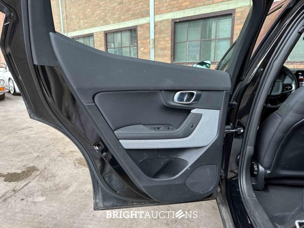 Polestar 2 Standard Range Single Motor 63kWh 224pk 2021 (Origineel-NL), N-279-VB