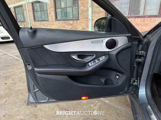 Mercedes-Benz C200d Estate Business Solution AMG Plus Upgrade Edition 160hp 2019 (Original-NL) C-Class, ZJ-363-S
