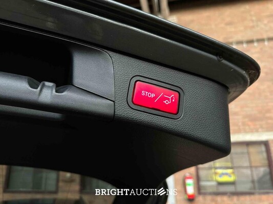 Mercedes-Benz C200d Estate Business Solution AMG Plus Upgrade Edition 160hp 2019 (Original-NL) C-Class, ZJ-363-S