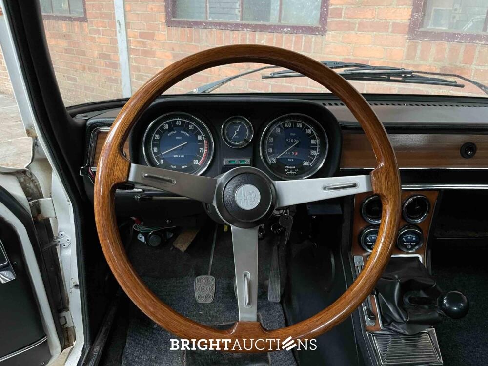 Alfa Romeo Giulia Nuova Super 1600 1.6 1979 (Origineel-NL + 3e eigenaar), HZ-05-BV
