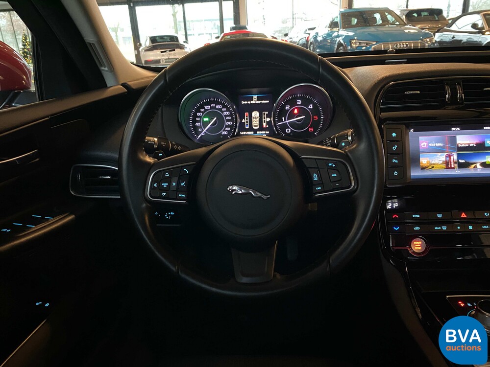 Jaguar XE 2.0D Prestige 163hp 2015 -Org. NL-, HS-269-F.