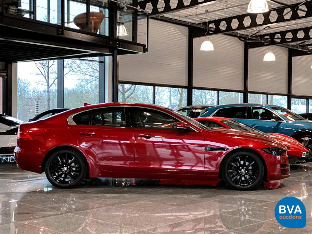 Jaguar XE 2.0D Prestige 163hp 2015 -Org. NL-, HS-269-F.