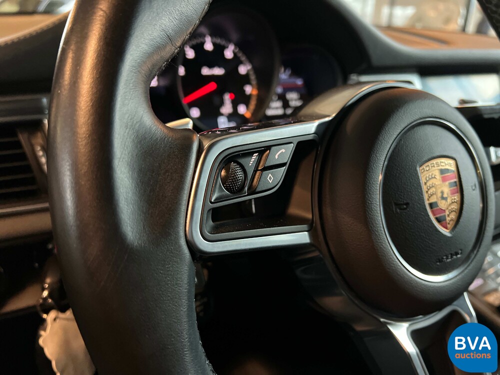 Porsche Macan 3.6 Turbo 400PS 2017 -Org NL-, NB-938-F.