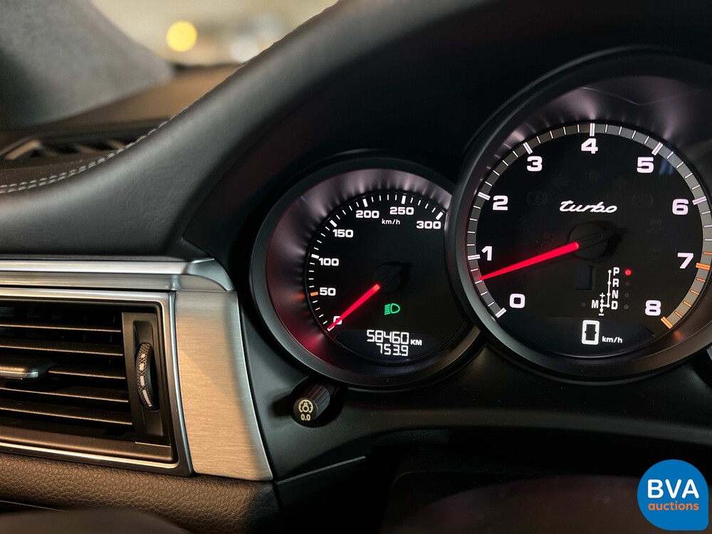 Porsche Macan 3.6 Turbo 400PS 2017 -Org NL-, NB-938-F.