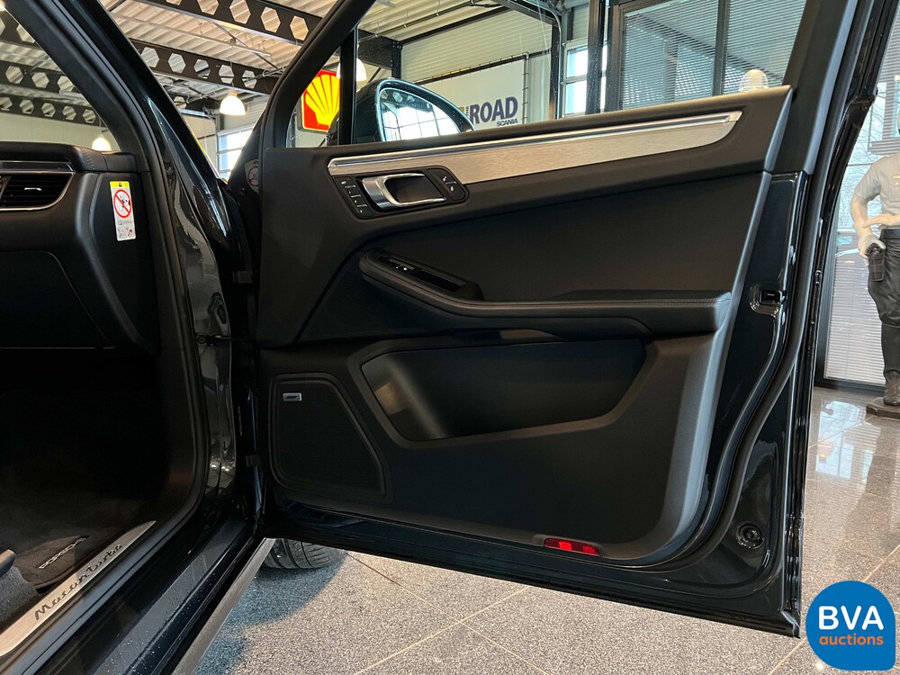 Porsche Macan 3.6 Turbo 400PS 2017 -Org NL-, NB-938-F.