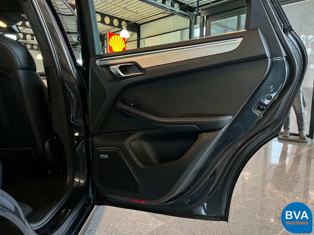 Porsche Macan 3.6 Turbo 400PS 2017 -Org NL-, NB-938-F.