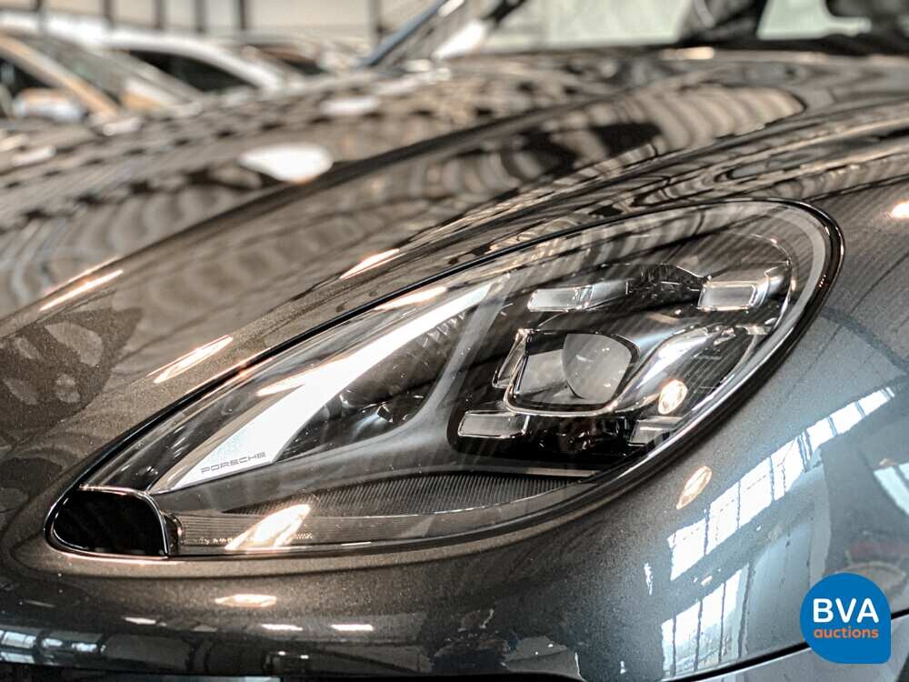 Porsche Macan 3.6 Turbo 400PS 2017 -Org NL-, NB-938-F.