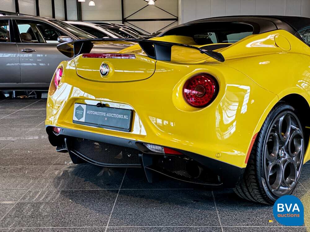 Alfa-Romeo 4C Spider 1750TBI Carbon TCT A6 240hp Cabriolet, PP-846-X.