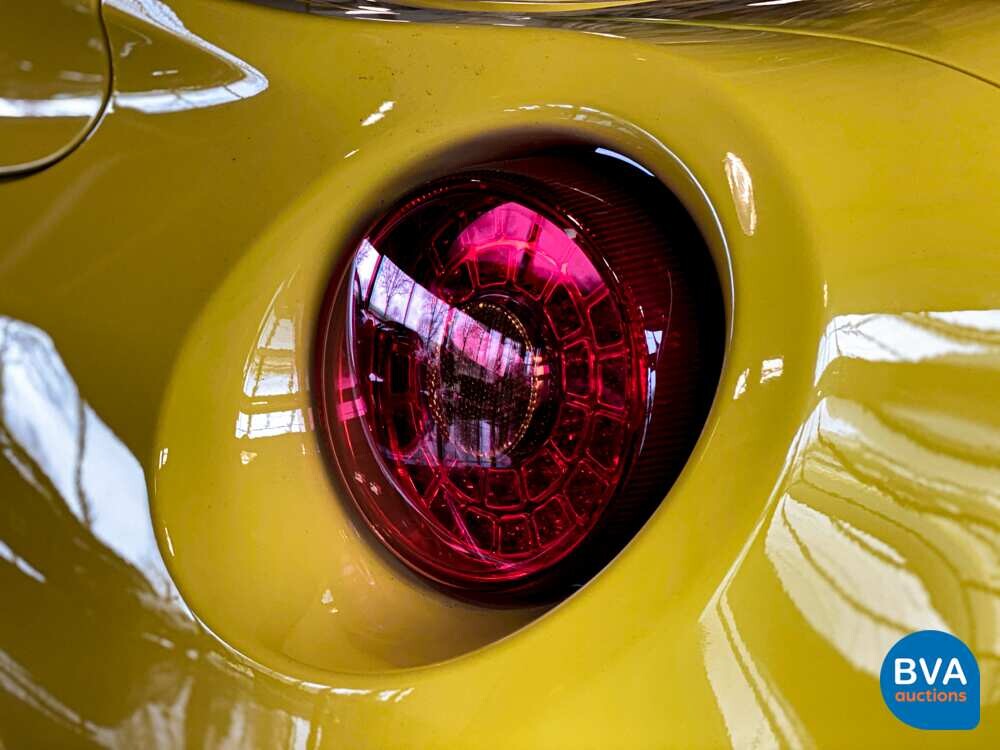 Alfa-Romeo 4C Spider 1750TBI Carbon TCT A6 240hp Cabriolet, PP-846-X.