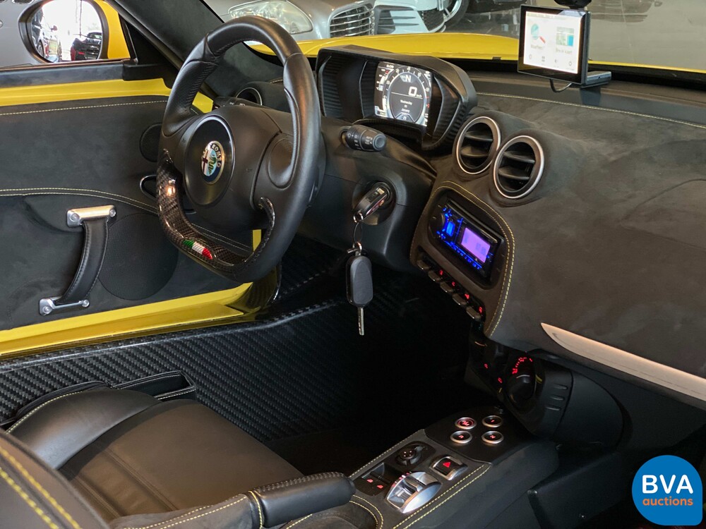 Alfa-Romeo 4C Spider 1750TBI Carbon TCT A6 240hp Cabriolet, PP-846-X.