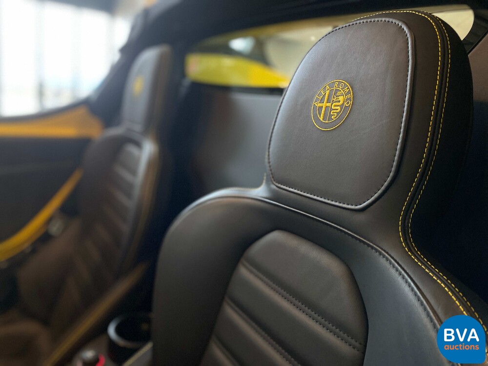 Alfa-Romeo 4C Spider 1750TBI Carbon TCT A6 240hp Cabriolet, PP-846-X.