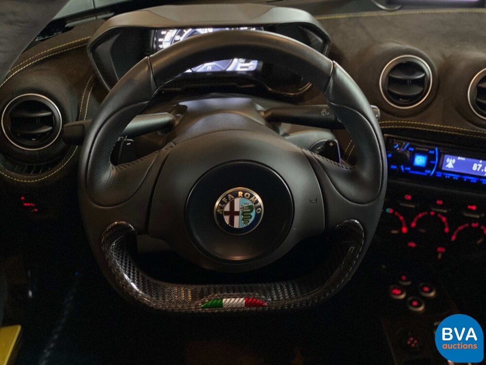 Alfa-Romeo 4C Spider 1750TBI Carbon TCT A6 240hp Cabriolet, PP-846-X.