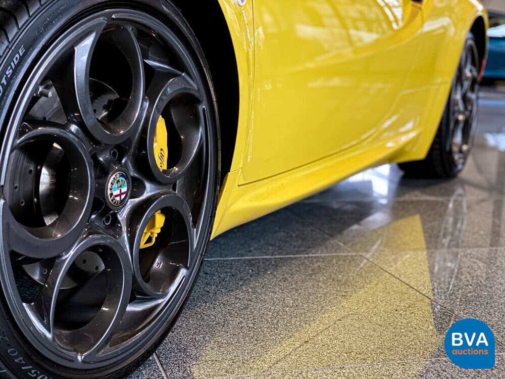 Alfa-Romeo 4C Spider 1750TBI Carbon TCT A6 240hp Cabriolet, PP-846-X.