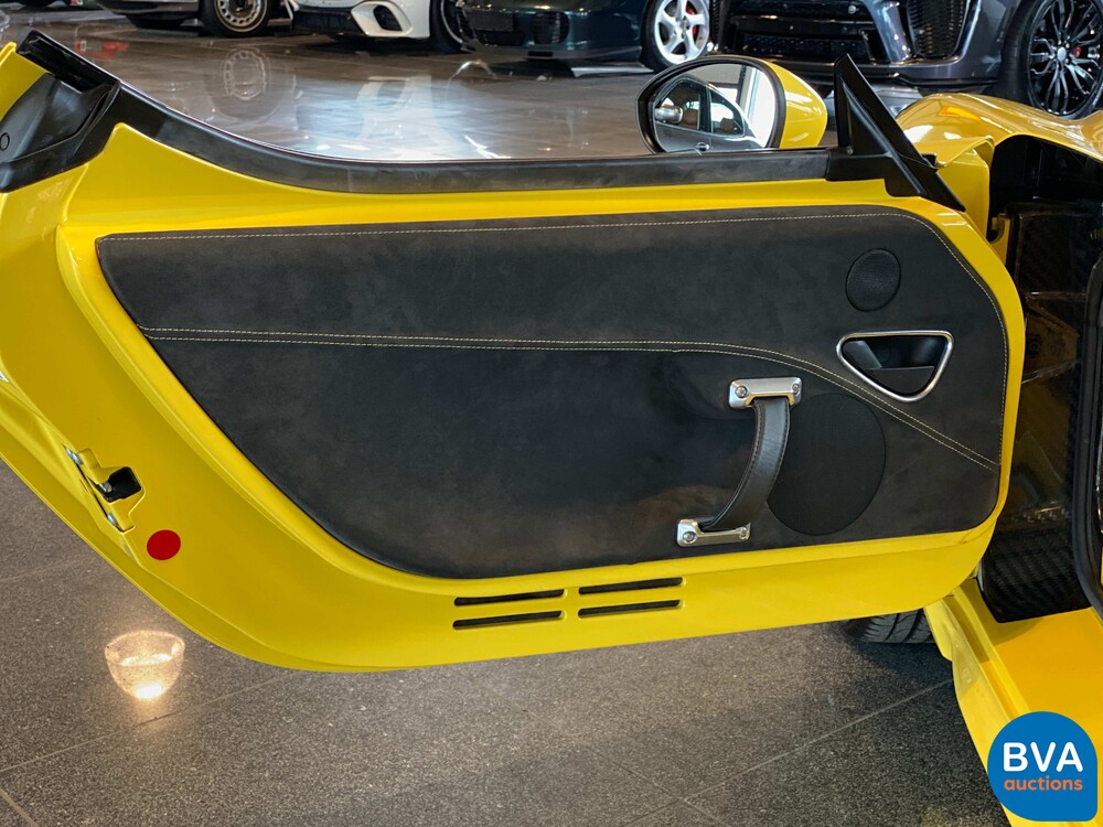 Alfa-Romeo 4C Spider 1750TBI Carbon TCT A6 240hp Cabriolet, PP-846-X.