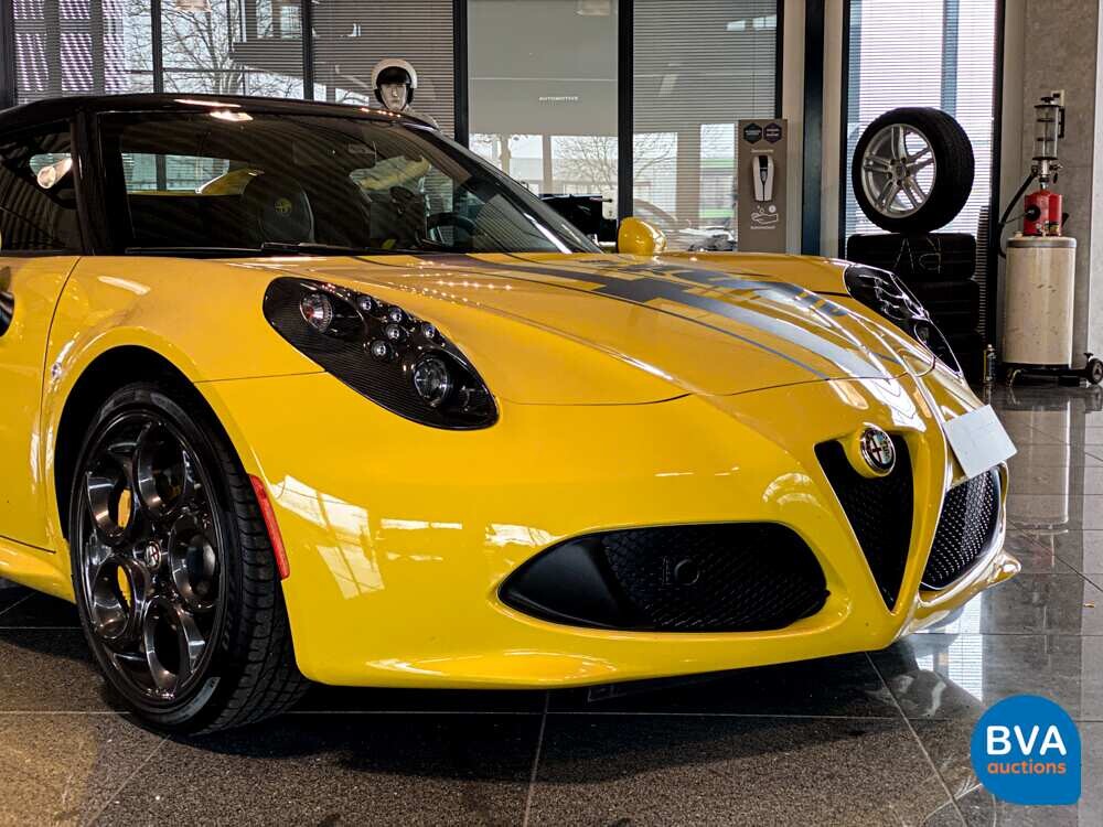 Alfa-Romeo 4C Spider 1750TBI Carbon TCT A6 240hp Cabriolet, PP-846-X.