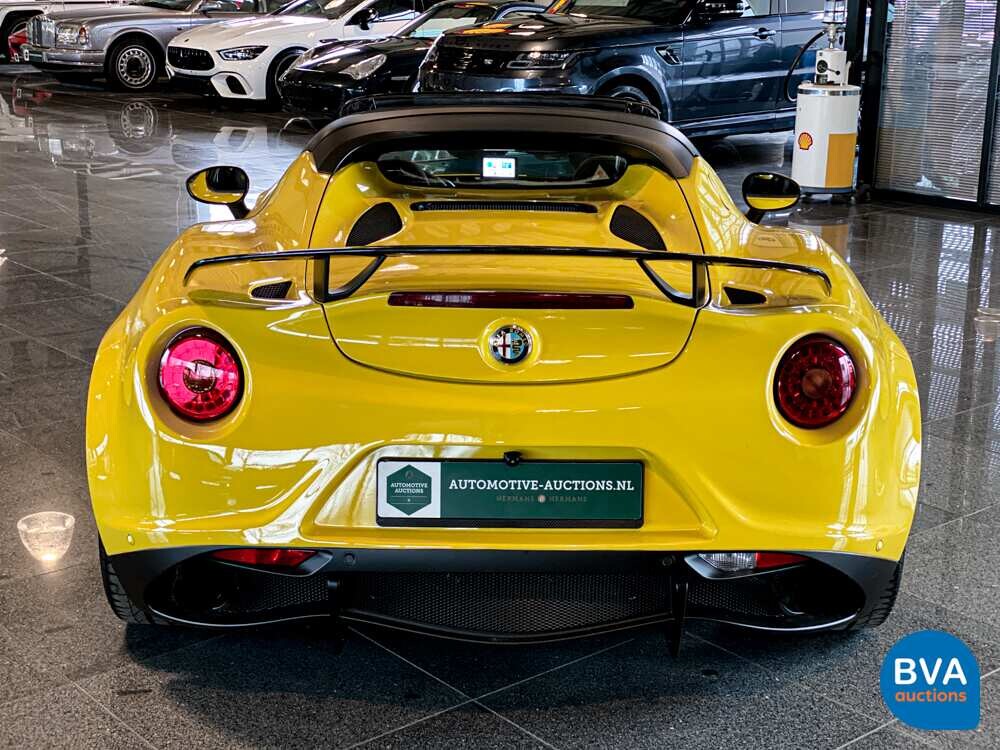 Alfa-Romeo 4C Spider 1750TBI Carbon TCT A6 240hp Cabriolet, PP-846-X.