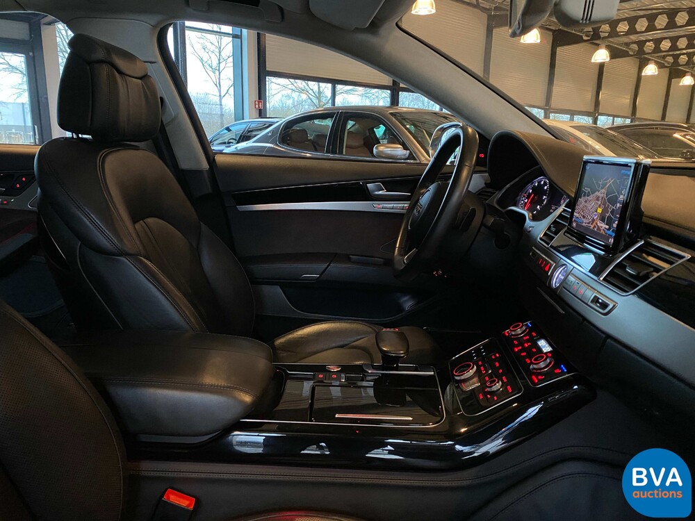 Audi A8 6.3 W12 quattro Lang Pro Line+ 500hp 2011 -Org. NL-, 04-RHV-9.