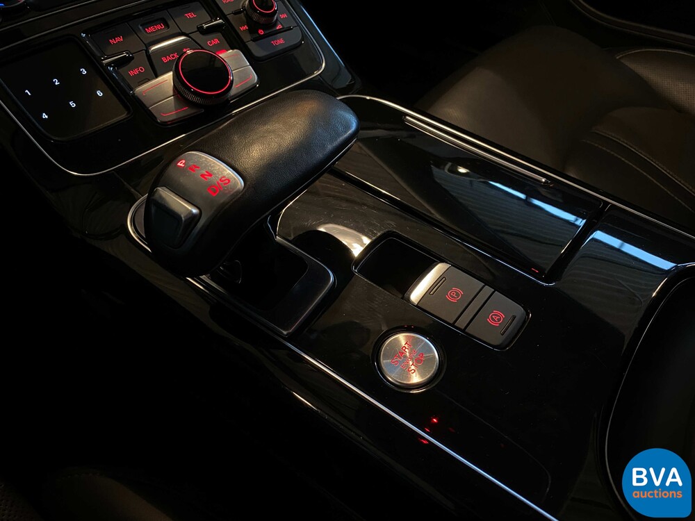 Audi A8 6.3 W12 quattro Lang Pro Line+ 500hp 2011 -Org. NL-, 04-RHV-9.