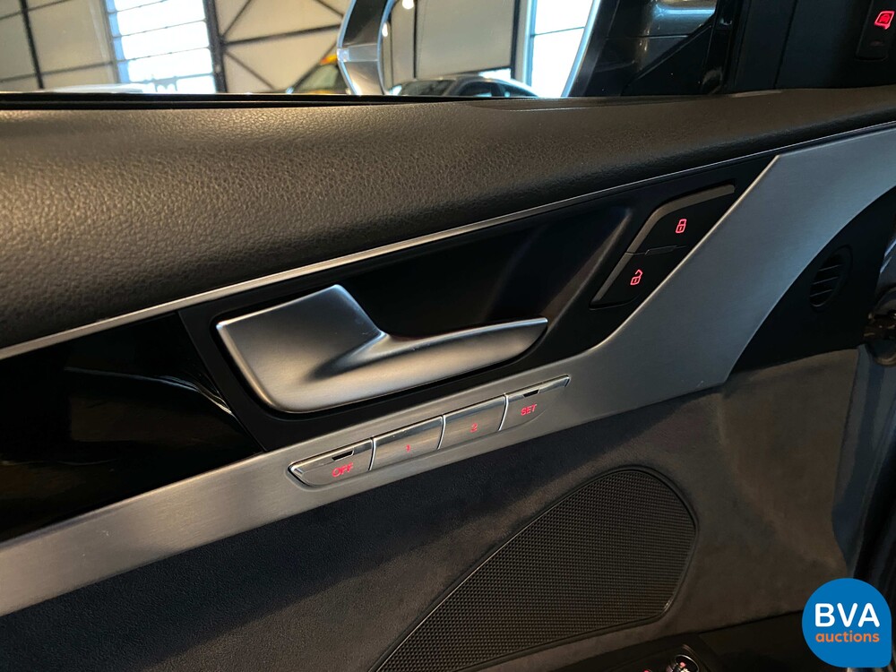 Audi A8 6.3 W12 quattro Lang Pro Line+ 500hp 2011 -Org. NL-, 04-RHV-9.
