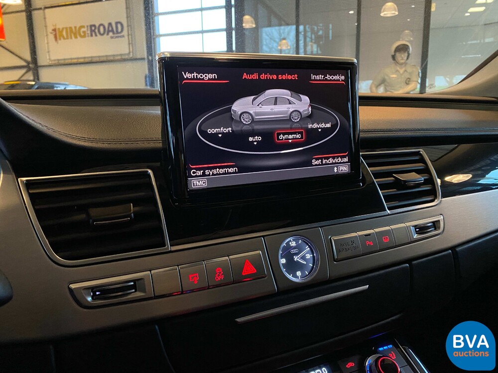 Audi A8 6.3 W12 quattro Lang Pro Line+ 500hp 2011 -Org. NL-, 04-RHV-9.