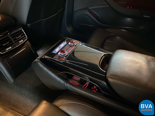 Audi A8 6.3 W12 quattro Lang Pro Line+ 500hp 2011 -Org. NL-, 04-RHV-9.