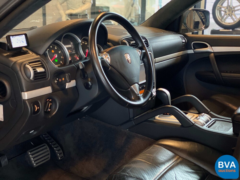 Porsche Cayenne Turbo 4.8 V8 500hp 2007.