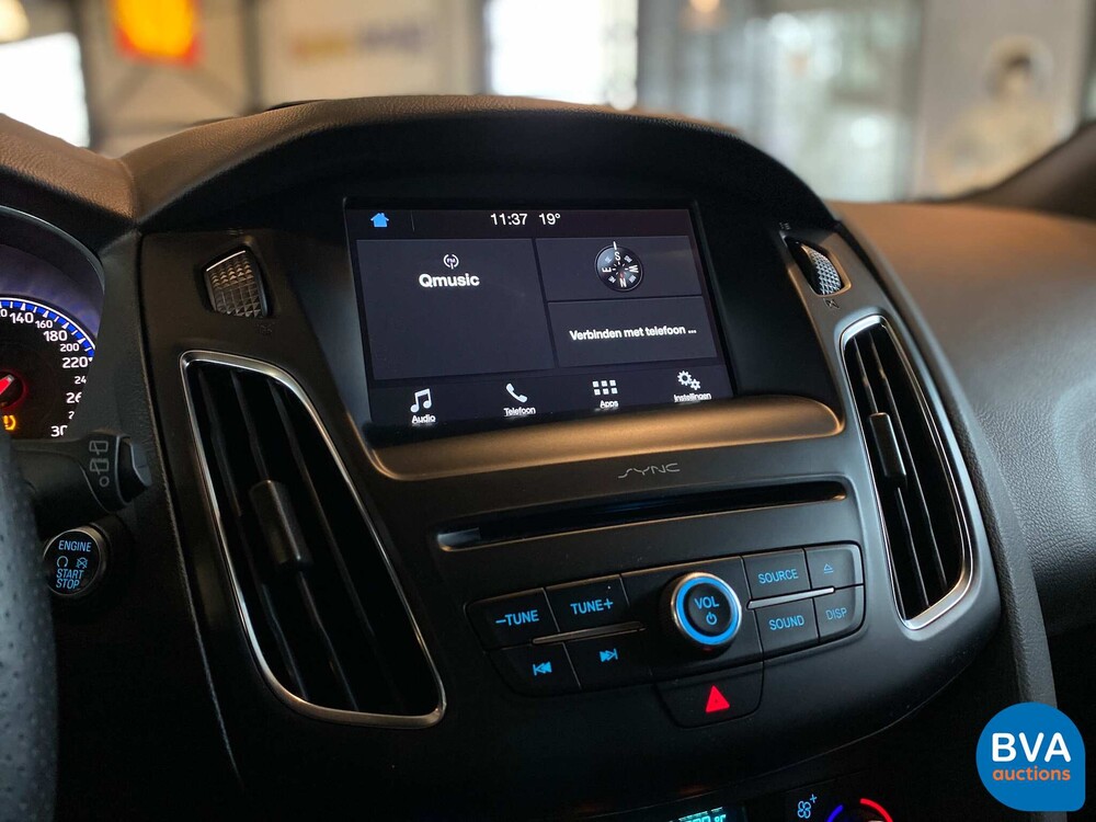 2017 Ford Focus RS 350hp.