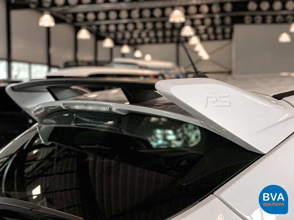 2017 Ford Focus RS 350hp.