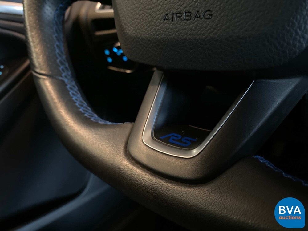 2017 Ford Focus RS 350hp.