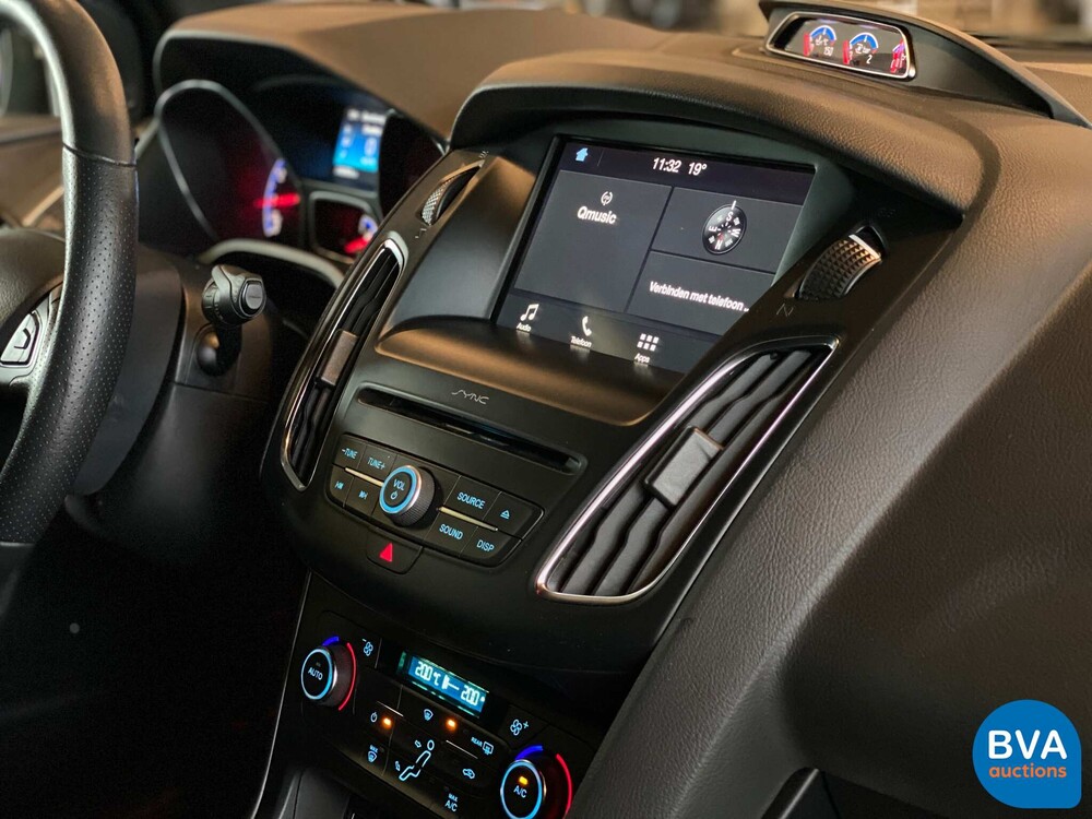 2017 Ford Focus RS 350hp.