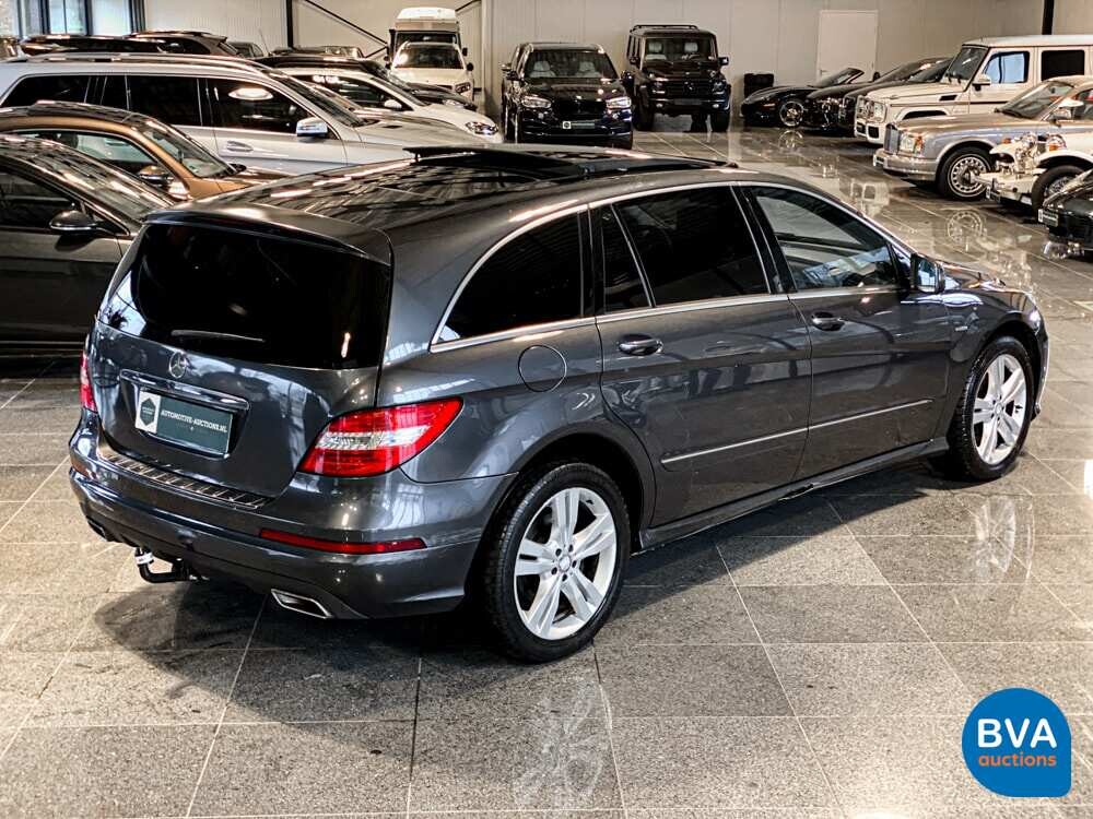 Mercedes-Benz R350 CDI BueTec Long 4-Matic 7-person R-class 211pk 2011, RS-281-P.