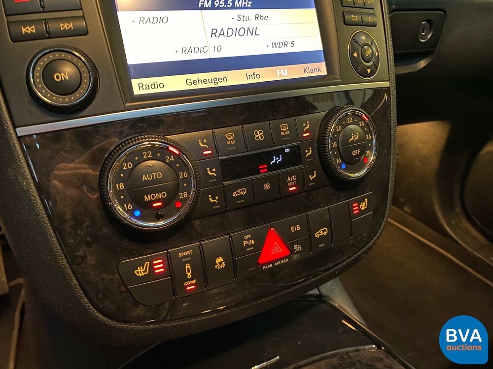 Mercedes-Benz R350 CDI BueTec Long 4-Matic 7-person R-class 211pk 2011, RS-281-P.