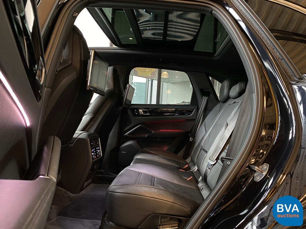 Porsche Cayenne E-Hybrid SportChrono 462pk 2018 -Org NL- -NW Model-, TG-791-N.