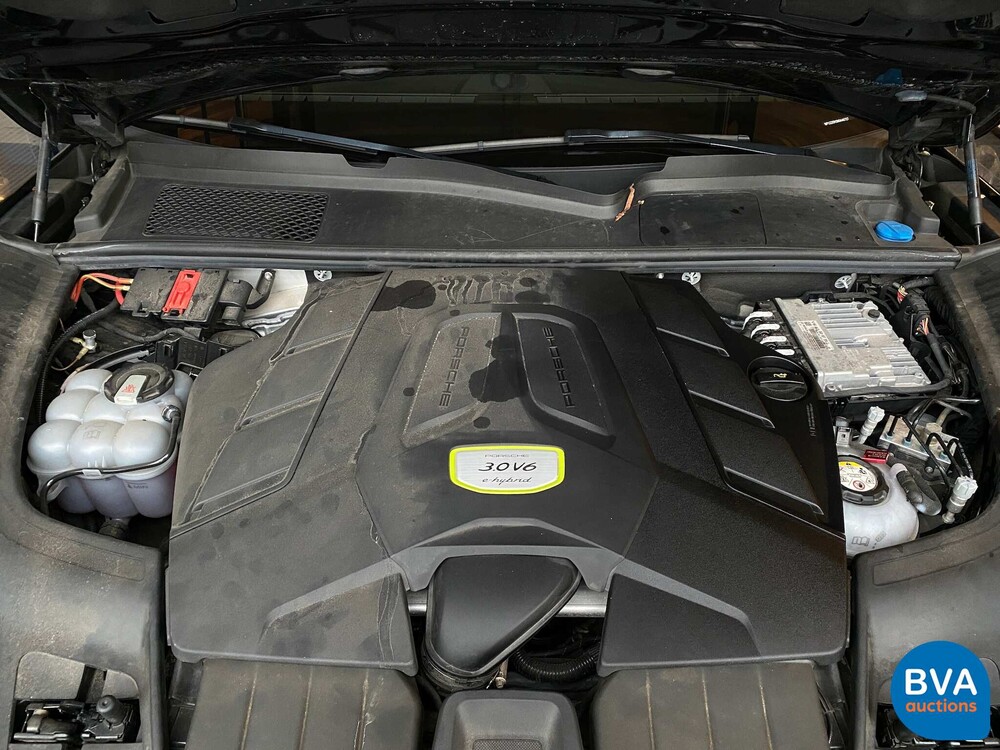 Porsche Cayenne E-Hybrid SportChrono 462pk 2018 -Org NL- -NW Model-, TG-791-N.